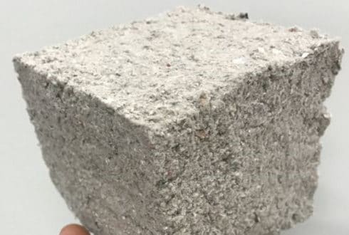 Material Incombustível feito de Papel Reciclado